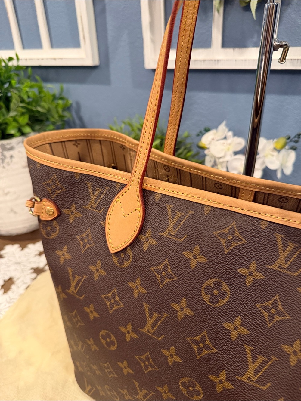 Authentic Louis Vuitton Never Full MM monogram - Picture 6 of 17